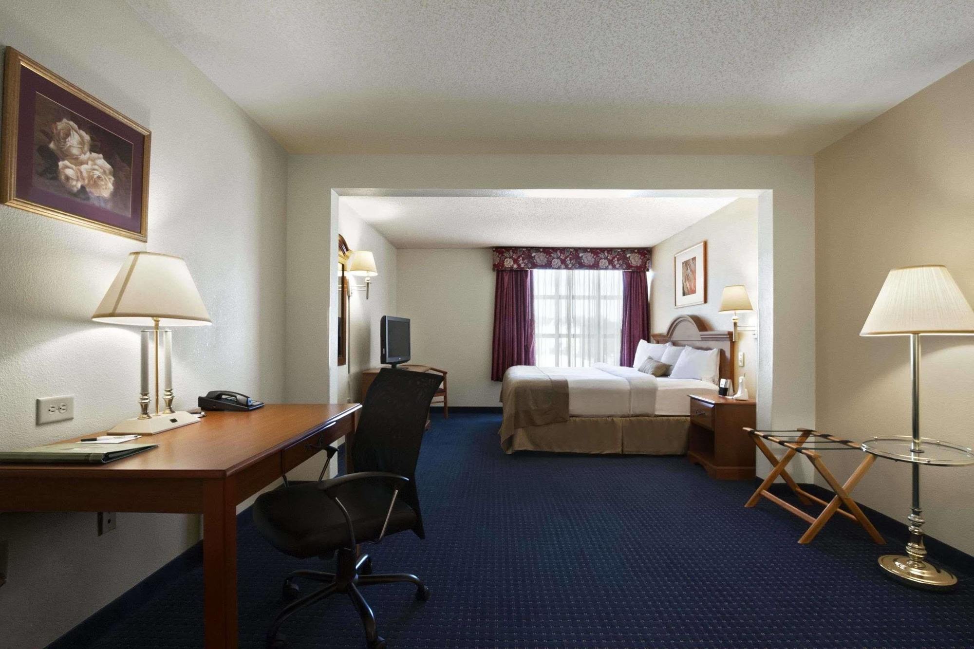 Wingate By Wyndham Eisenhower